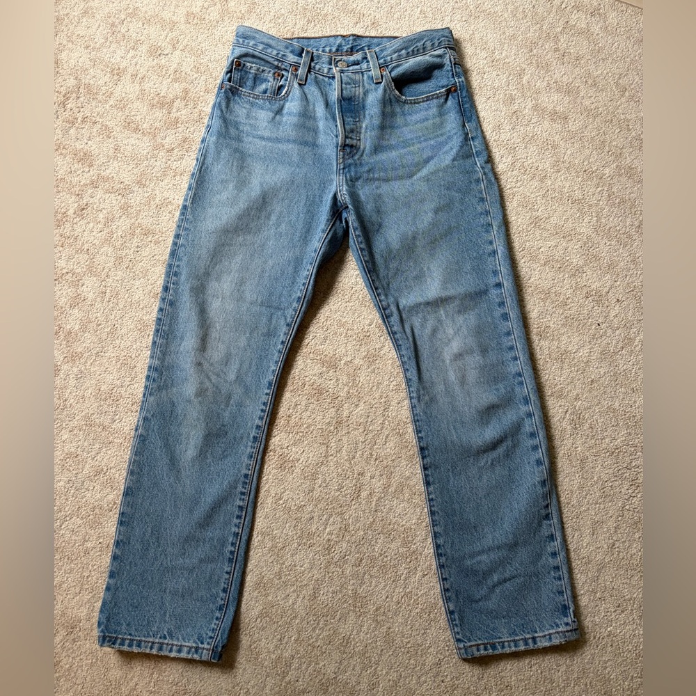 Levi's High Rise Light Blue Jeans